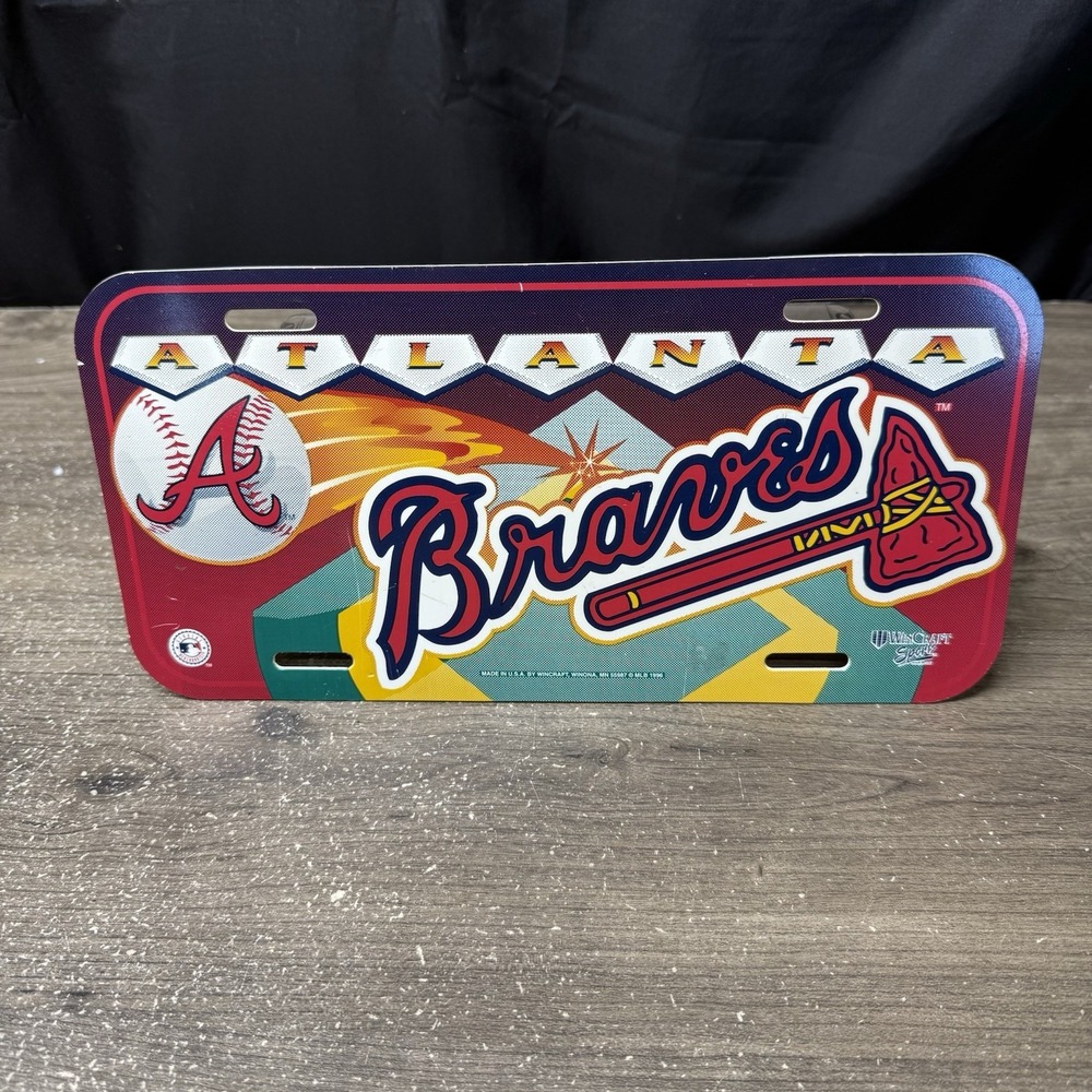 Vintage WinCraft Atlanta Braves Plastic License Plate 1996 MLB Baseball Decor